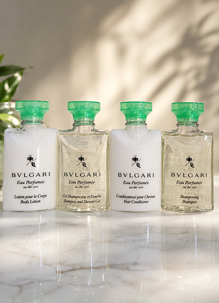 Дорожный набор косметики bvlgari eau parfumée au thé vert (4 предмета)