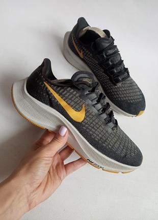 Кросівки nike