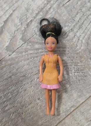 Лялька polly pocket.