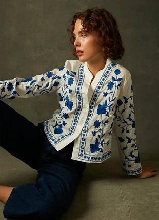 Женский жилет,блузка вышитая zara m