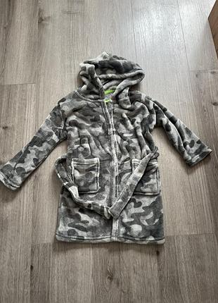 Дитячий халат для хлопчика primark