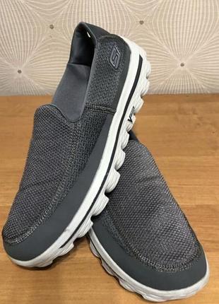 Кросівки sketchers