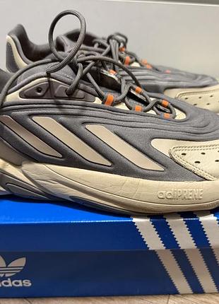 Оригінальні кросівки adidas ozelia розмір 44