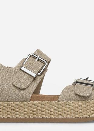 Продам жіночі сандалі skechers