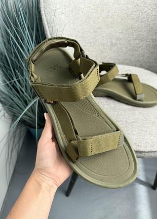 Teva hurricane xlt2 4