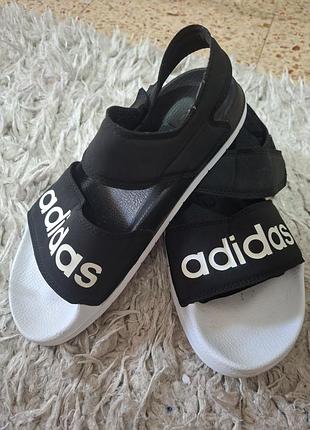 Жіночі спортивні сандалі adidas adilette sandal розмір 38