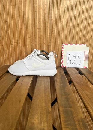 Кросівки nike roshe one