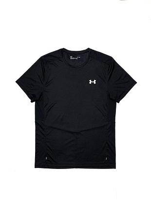 Спортивна чоловіча футболка under armour