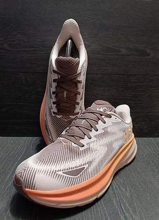 Кросівки hoka clifton 9 gtx 44-28 см