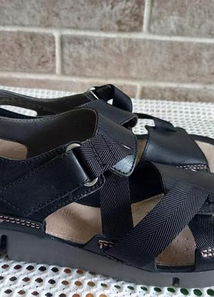 Босоніжки  clarks 37-38р