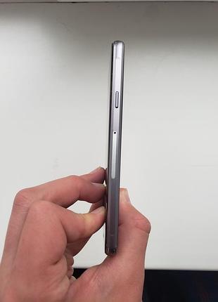 Samsung a3 2016 4