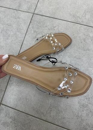 Шльопки zara