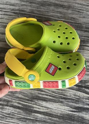 Crocs lego