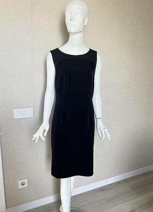 Вишукане плаття футляр від преміум бренду max mara