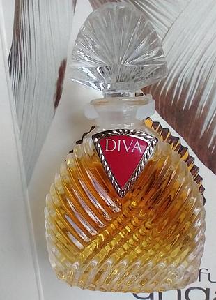 Diva emanuel ungaro edp миниатюра 7,5мл винтаж
