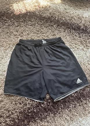 Шорти adidas чорній нейлонові xl l розмір футбольні шорти nike puma
