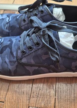 Кросівки steve madden