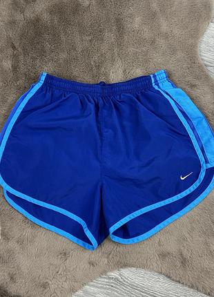 Жіночі оригінальні спортивні шорти nike