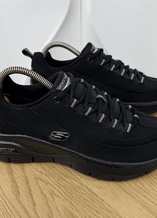 Оригінальні кросівки skechers