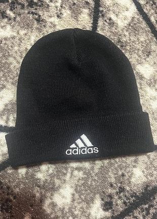 Шапка adidas