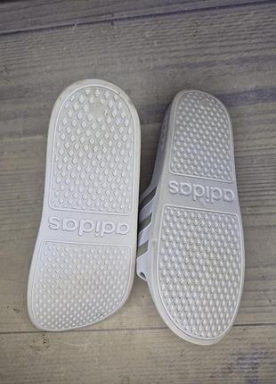 Шлепанцы adidas 5