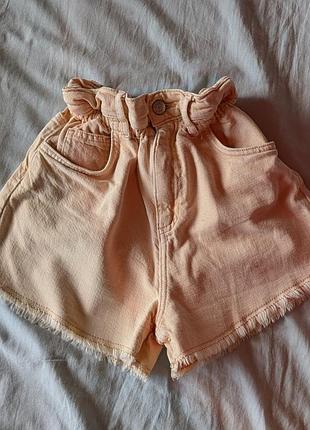 Детские шортики zara нежно персикового цвета