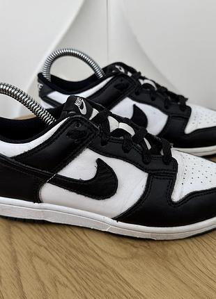 Оригінальні кросівки nike dunk low