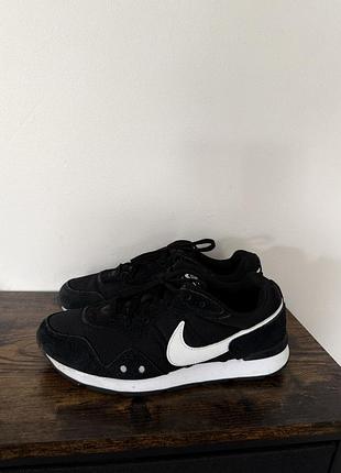 Кросівки nike venture runner, оригінал, р.38 (устілка 24 см)