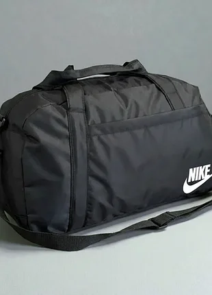 Спортивная мужская сумка черная nike для тренировок путешествий в спортзал