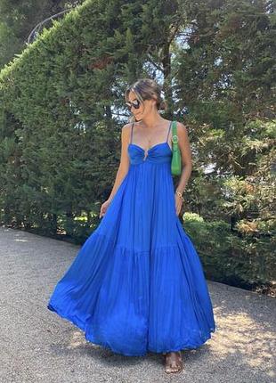 Голубое платье макси от zara, длинное платье цвета электрик на тонких бретелях