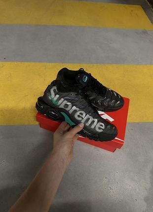 Nike air max tn x supreme black galactic jade