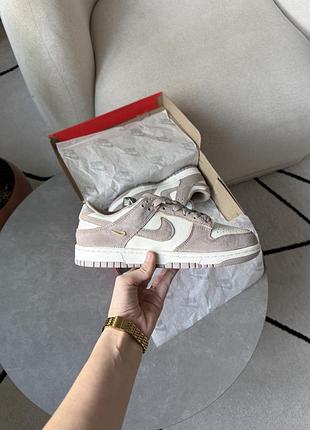 Nike sb dunk low malt/gold