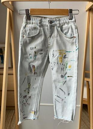 Джинсы zara с обеленным эффектом р.104