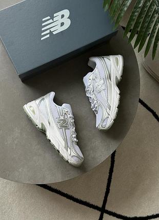 New balance 740 white 2