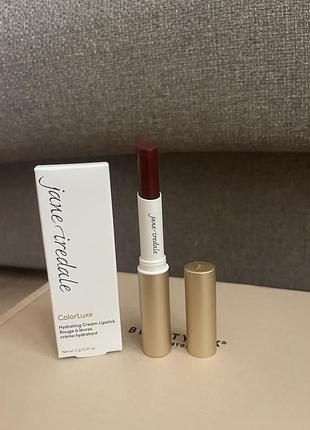 Помада colorluxe hydrating cream lipstick. bordeaux