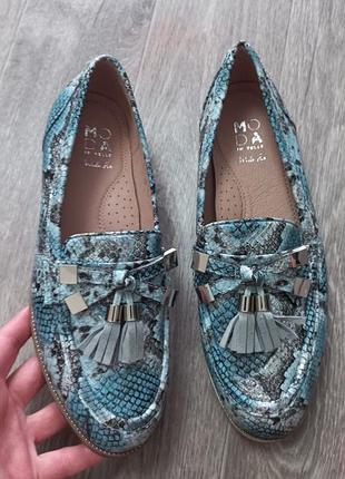 Женские лоферы moda in pelle