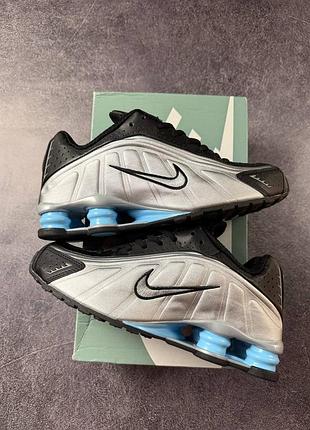 Nike shox r4 grey blue black