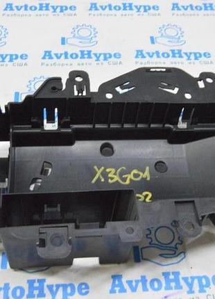 Кронштейн блока предохранителей багажника bmw x3 g01 18-24 (02)