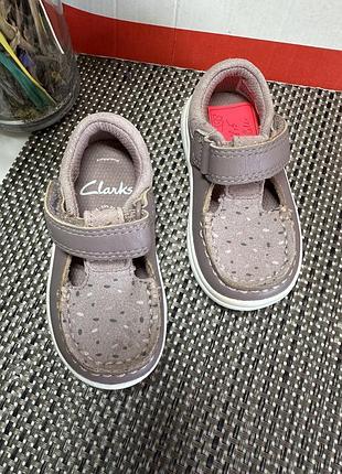 Оригінальні літні кросівки кеди clarks