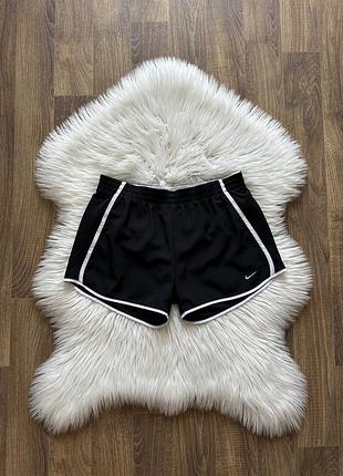 Чорні короткі бриджі спортивні жіночі шорти для бігу nike dri fit tempo shorts оригінал розмір s