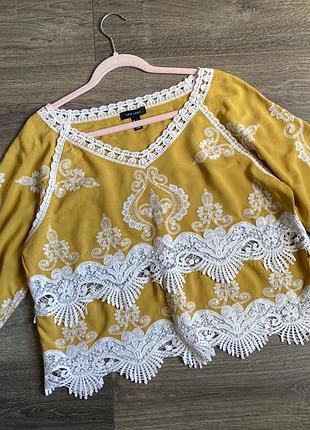 Жовта блуза new look з ажурними мереживними вставками кроше
