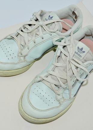 Кроссовки adidas 34р