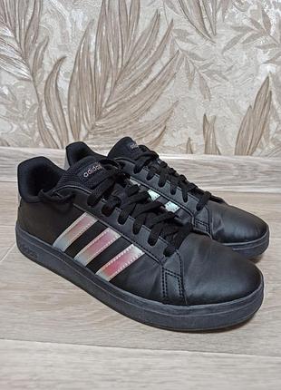 Кросівки adidas ор оригінальні