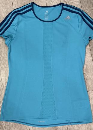 Блакитна спортивна футболка adidas