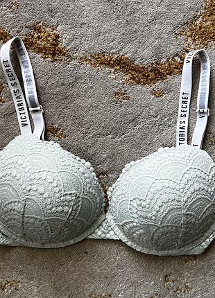 Бюстгальтер victoria’s secret 36 с/80 с нюанс
