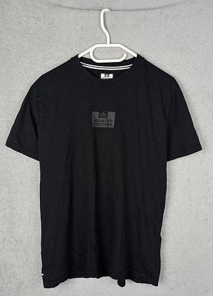 Футболка weekend offender