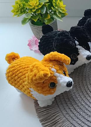 Игрушка собачка корги вязаная