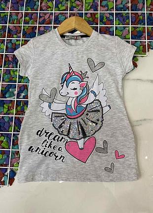Детская футболка- туника "dream like a unicorn" серый 104