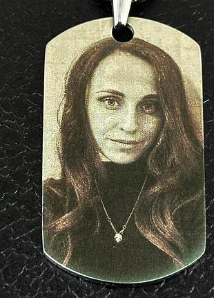 Військові жетони з гравіюванням на шию, зі сталевим ланцюжком. жетон армійський для зсу з фото та написом