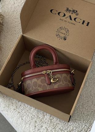Жіноча сумка coach trail crossbody 17 бежевий через плечі коуч